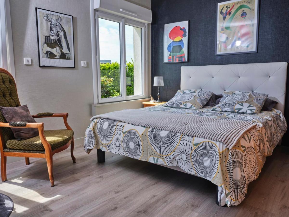 Bed and Breakfast Les Roses Santec Zewnętrze zdjęcie