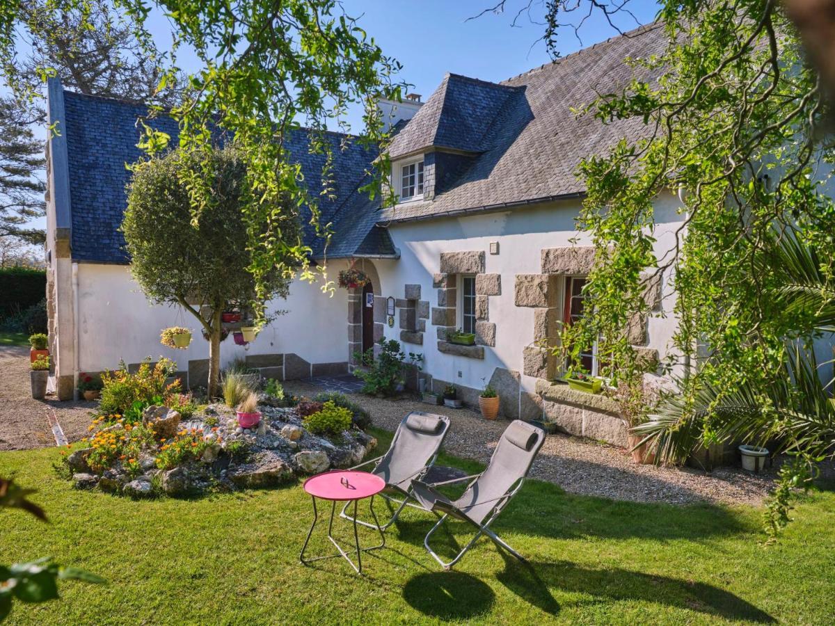 Bed and Breakfast Les Roses Santec Zewnętrze zdjęcie