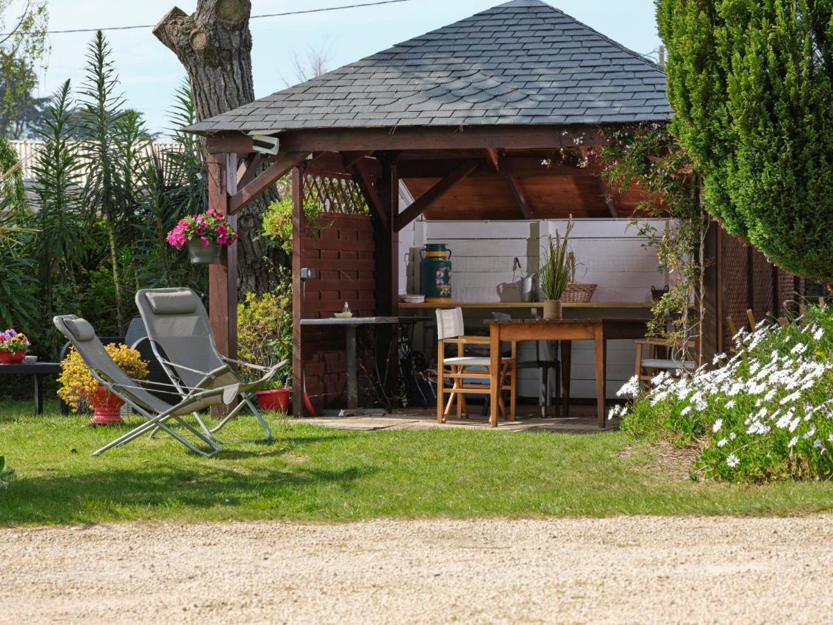 Bed and Breakfast Les Roses Santec Zewnętrze zdjęcie